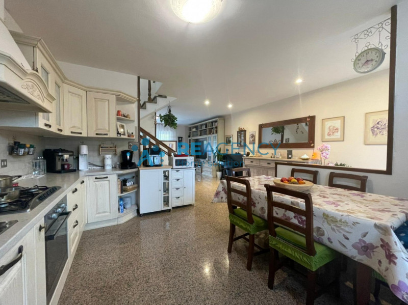 Se stai valutando un appartamento di nuova costruzione, fermati un attimo.

Ad Altavilla Vicentin...