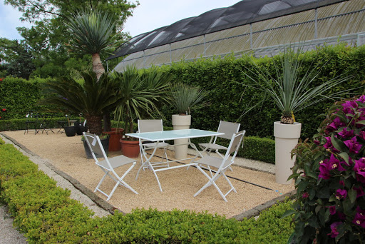 Lozzo Atestino

Appartamento al piano terra con splendida vista aperta sui colli e giardino priva...