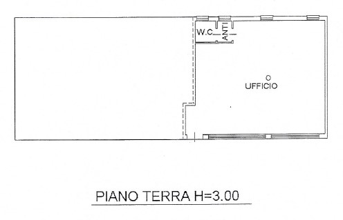 In centro a Pieve di Curtarolo affittasi locale uso ufficio-negozio dalle buone finiture situato ...