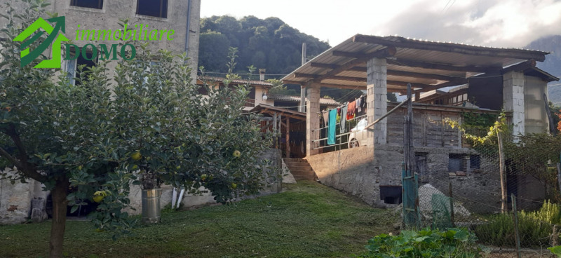 Valli del Pasubio, nella tranquilla e verdeggiante località di Brandelleri, per info 0445.527455
...
