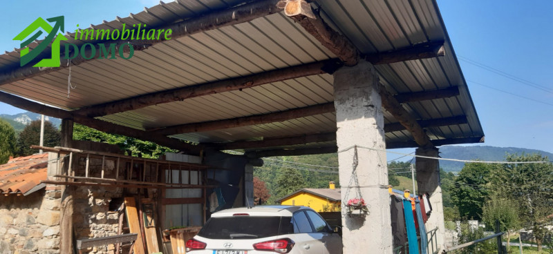 Valli del Pasubio, nella tranquilla e verdeggiante località di Brandelleri, per info 0445.527455
...