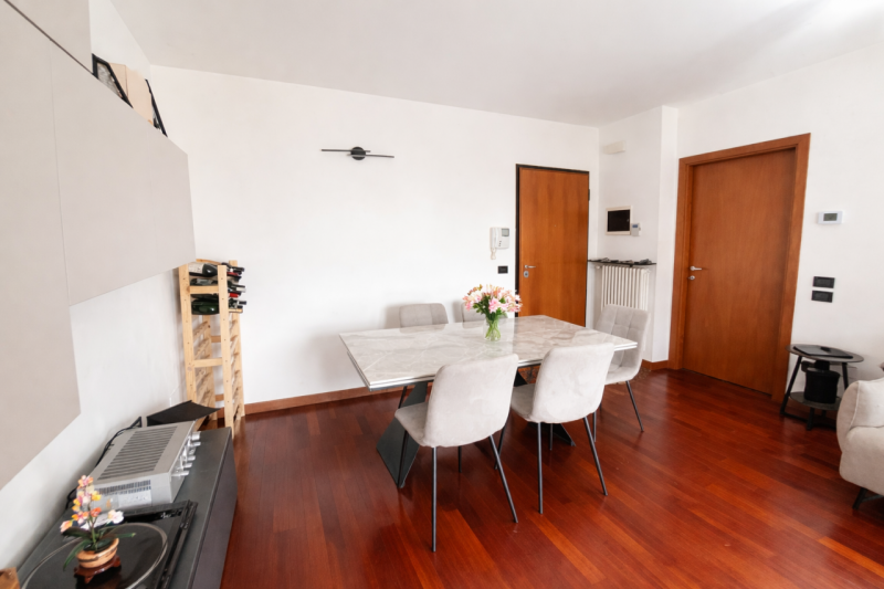 Proponiamo in vendita un luminoso e spazioso appartamento duplex a Maserà di Padova, in una zona ...