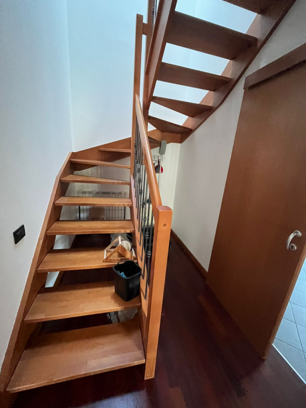 Proponiamo in vendita un luminoso e spazioso appartamento duplex a Maserà di Padova, in una zona ...