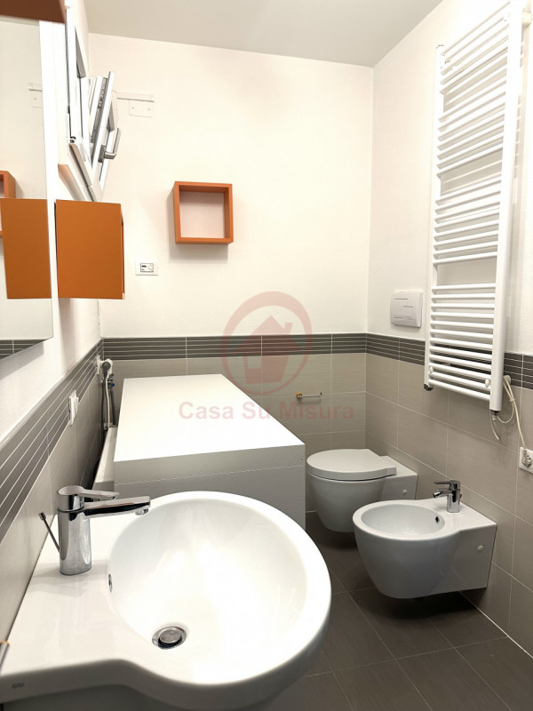 CADONEGHE, CENTRO, RIF. EA260: Casa Su Misura ha il piacere di proporvi recentissimo appartamento...