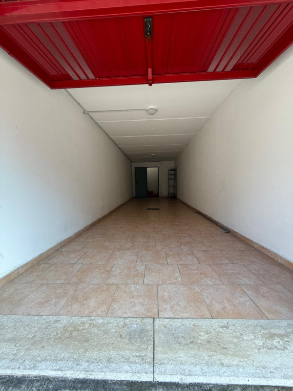 Piovene Rocchette: in tranquilla zona residenziale, proponiamo in locazione elegante mini apparta...