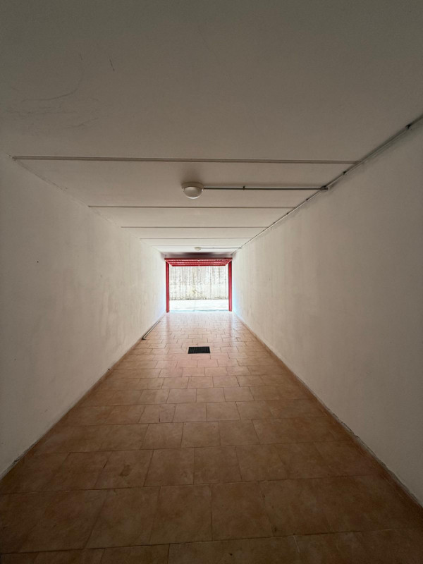 Piovene Rocchette: in tranquilla zona residenziale, proponiamo in locazione elegante mini apparta...