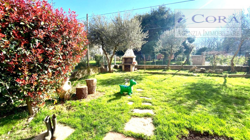 Teolo Quartiere San Biagio proponiamo appartamento al piano terra e primo con ingresso indipenden...