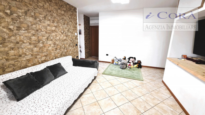 Teolo Quartiere San Biagio proponiamo appartamento al piano terra e primo con ingresso indipenden...