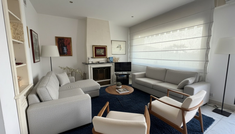 PADOVA - CENTRO STORICO: Sara Immobiliare è lieta di presentare un elegante attico arredato di cu...