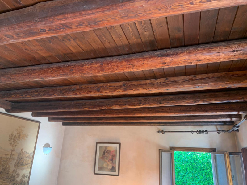 MONTA': Classe Energetica in fase di definizione.
Fabbricato disposto su due piani e composto da ...