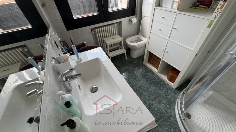 PADOVA - CENTRO STORICO: Sara Immobiliare è lieta di presentare un elegante attico arredato DI CU...