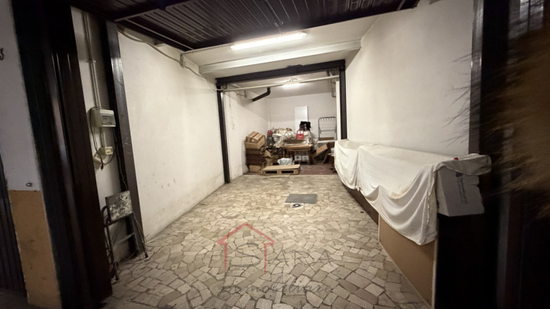 PADOVA - CENTRO STORICO: Sara Immobiliare è lieta di presentare un elegante attico arredato DI CU...
