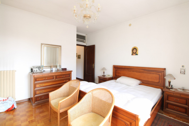 SANT'AGOSTINO: situata nel cuore del quartiere a pochi passi da tutte le principali vie di comuni...