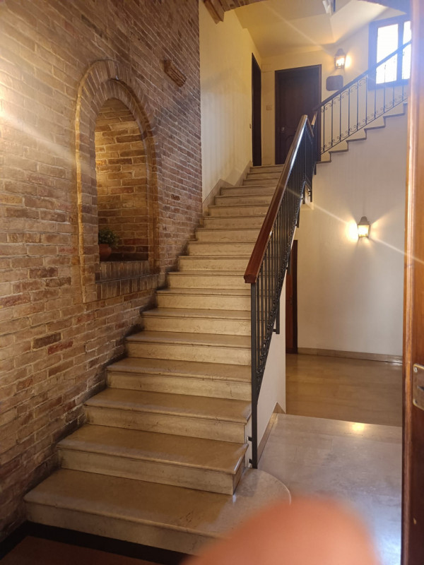 Nel pieno centro storico di Padova, proponiamo in vendita un esclusivo appartamento di 150 mq all...