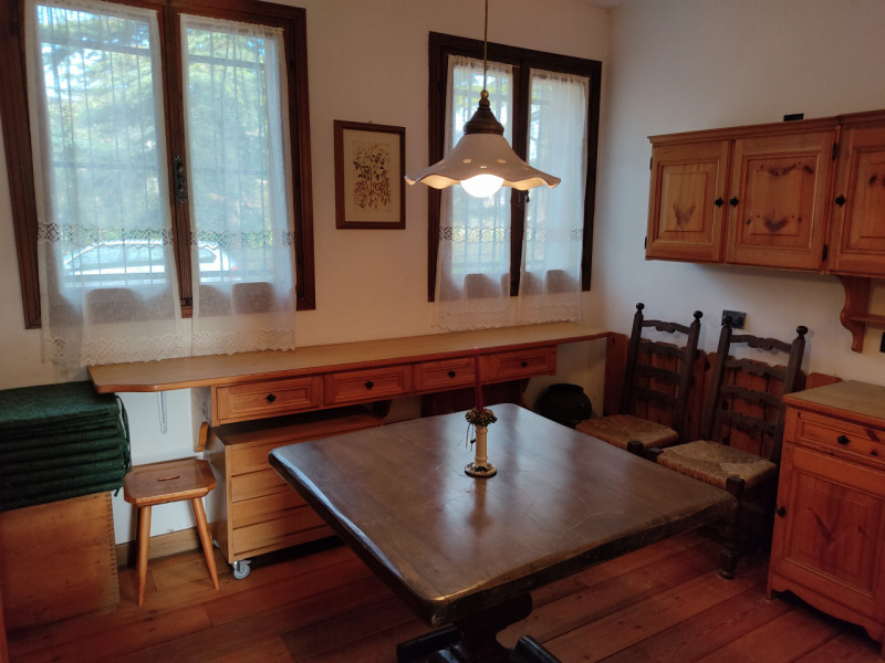 TEOLO - Scopri questa splendida villa veneta situata sulla sommità di una dolce collinetta, che o...