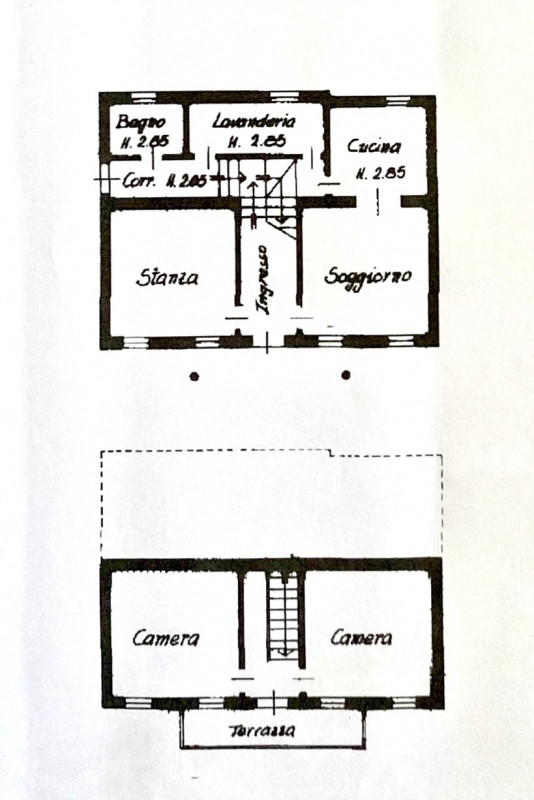 PADOVA ZONA SALBORO, VIA PIETRO BEMBO Casa singola terra tetto ristrutturata negli anni '80.
Due ...