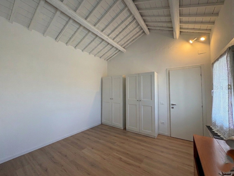 Nel cuore della frazione di Zovon di Vò, proponiamo in vendita una splendida casa singola complet...