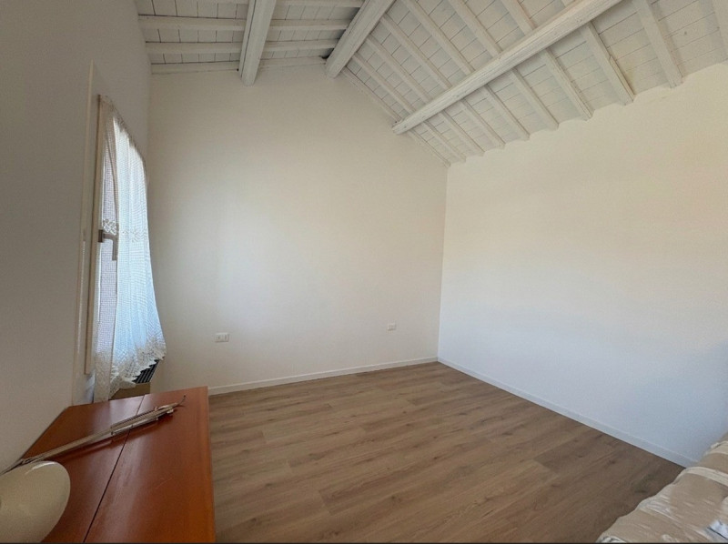 Nel cuore della frazione di Zovon di Vò, proponiamo in vendita una splendida casa singola complet...