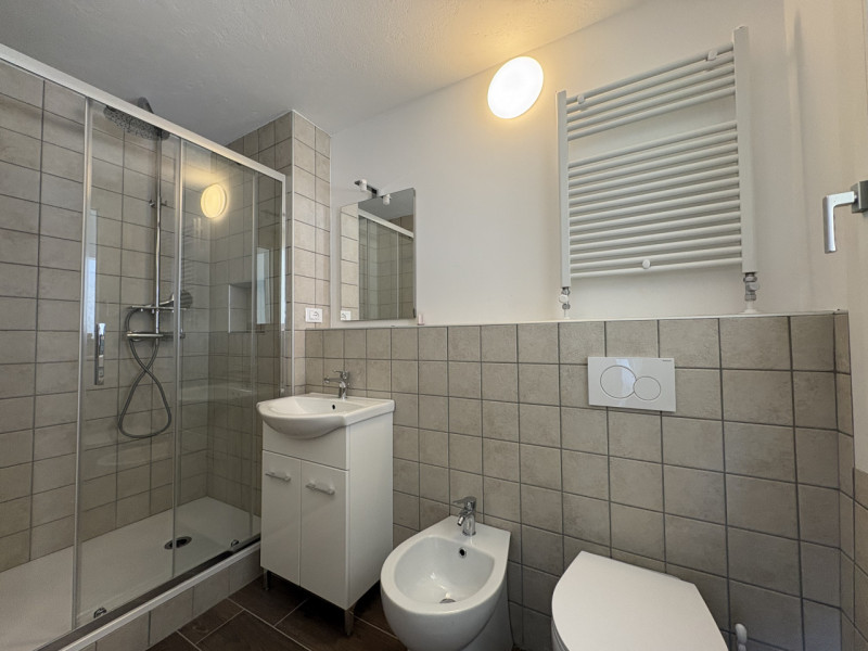 Nel cuore della frazione di Zovon di Vò, proponiamo in vendita una splendida casa singola complet...