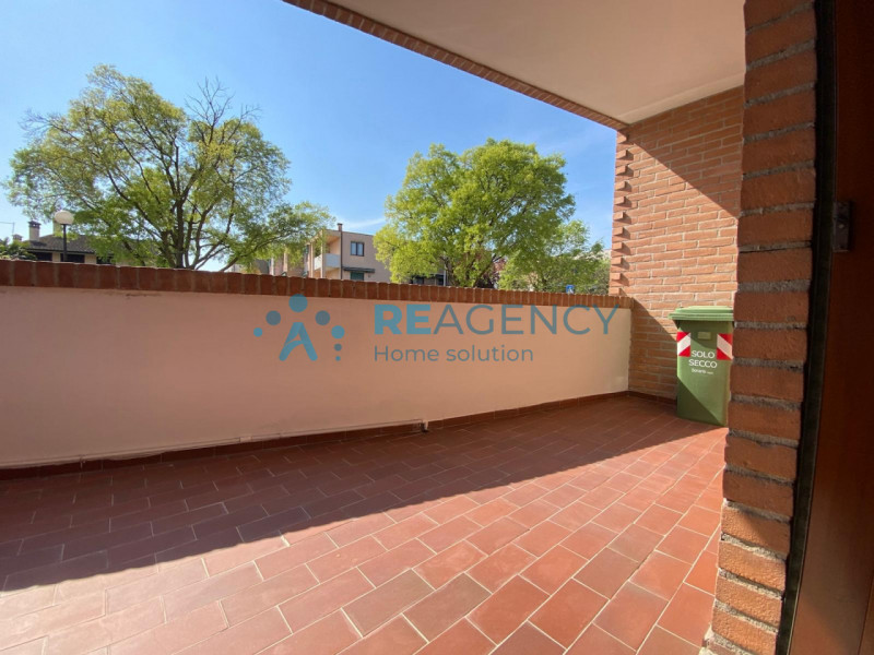 CALDOGNO - RETTORGOLE

Stai cercando un mini appartamento al piano terra ideale anche per investi...