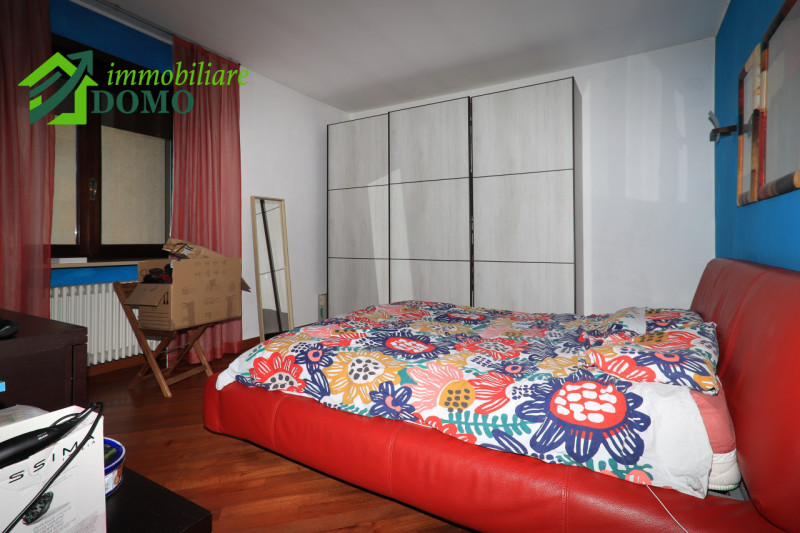 Marano Vicentino: appartamento bicamere posto al secondo e ultimo piano €139.000 info 0445824740
...