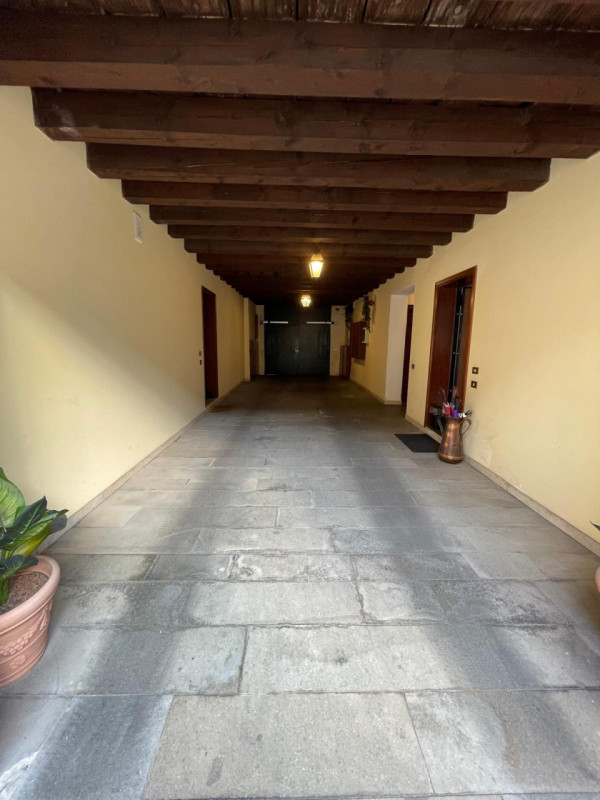 In Centro storico di Padova proponiamo un appartamento situato al piano terra di un'elegante  pal...