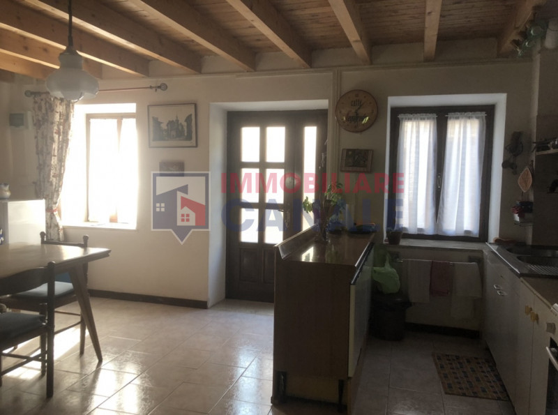 Casa di montagna arredata con soffitta e giardino – Laghi (VI)

Nel suggestivo contesto naturale ...