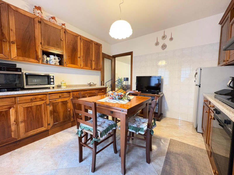 Gorgo al Monticano - (Treviso)
In esclusiva, proponiamo un ampio appartamento quadrilocale al pia...