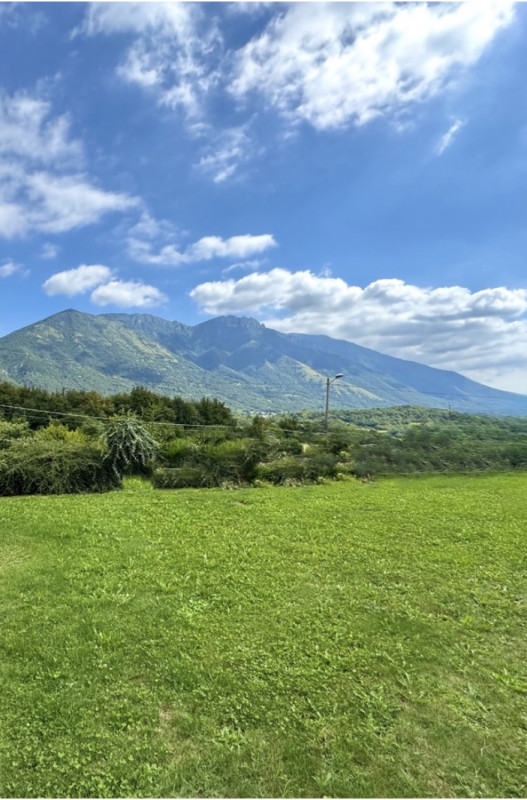 Appartamento piano terra con taverna e garage 

Trattative riservate Immobiliare Unica Colceresa ...