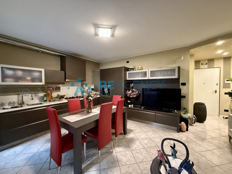 ALTAVILLA VICENTINA

Stai cercando un APPARTAMENTO BICAMERE con GIARDINO di recente ristrutturazi...