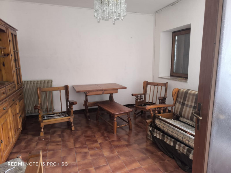 Nel cuore del suggestivo borgo storico di Scomigo, dove il tempo sembra scorrere con un ritmo più...