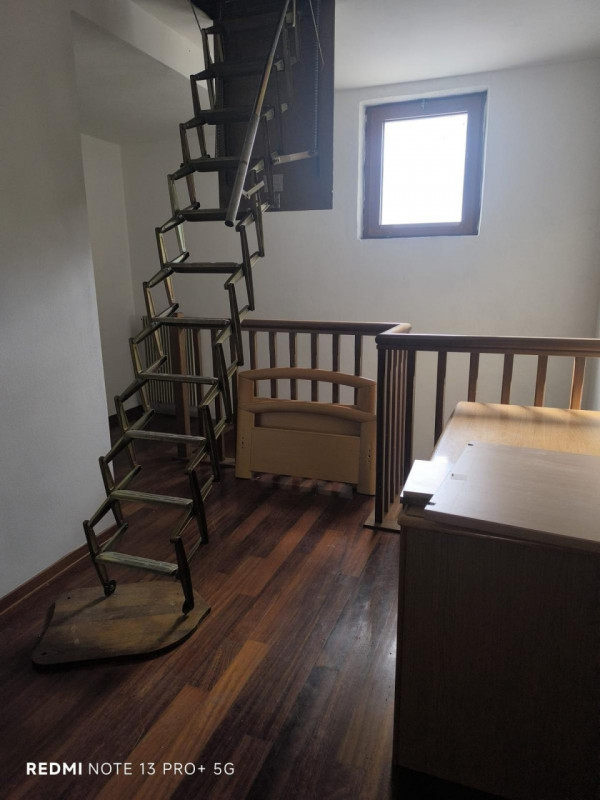 Nel cuore del suggestivo borgo storico di Scomigo, dove il tempo sembra scorrere con un ritmo più...