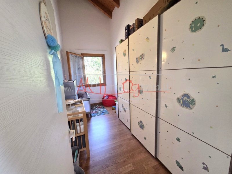 TENCAROLA - (Rif.A198-s) - proponiamo in vendita un'accogliente appartamento con posizionamento a...