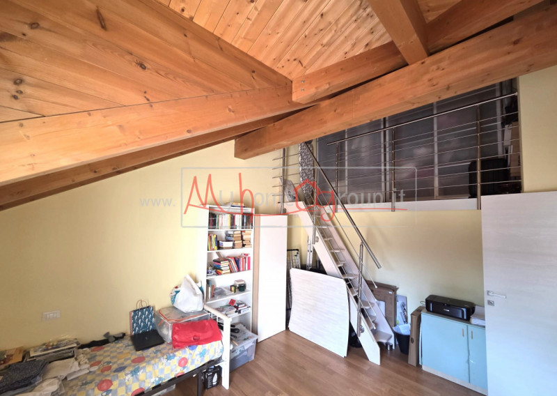 TENCAROLA - (Rif.A198-s) - proponiamo in vendita un'accogliente appartamento con posizionamento a...