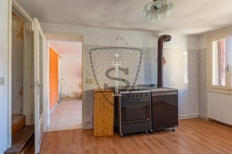 A Lusiana Conco proponiamo in vendita una casa indipendente, ideale per chi cerca indipendenza e ...