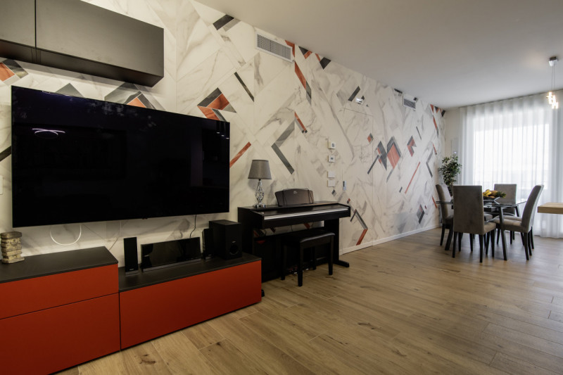 Mestrino: In quartiere residenziale nel cuore di Mestrino proponiamo un'attico composto da un'amp...