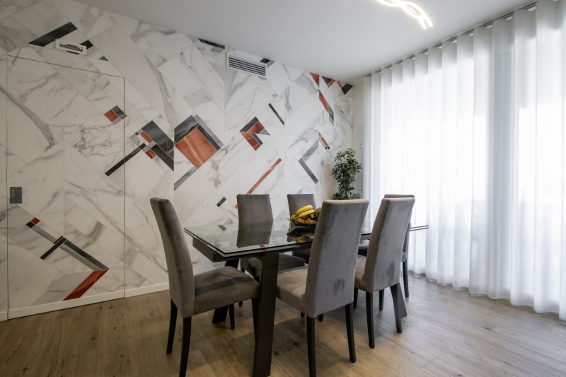 Mestrino: In quartiere residenziale nel cuore di Mestrino proponiamo un'attico composto da un'amp...