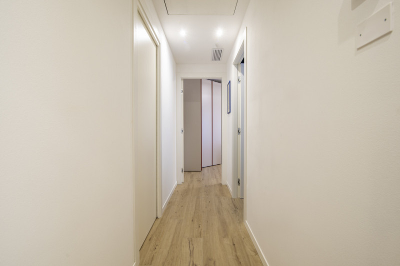 Mestrino: In quartiere residenziale nel cuore di Mestrino proponiamo un'attico composto da un'amp...