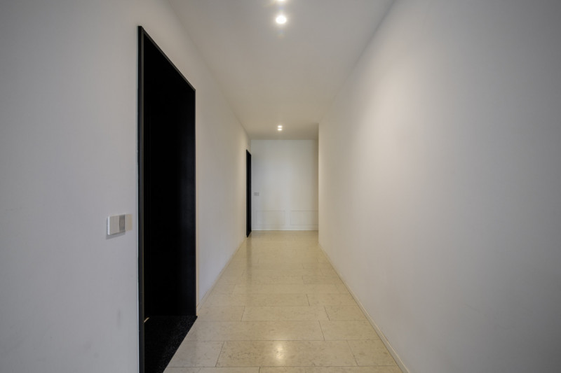 Mestrino: In quartiere residenziale nel cuore di Mestrino proponiamo un'attico composto da un'amp...