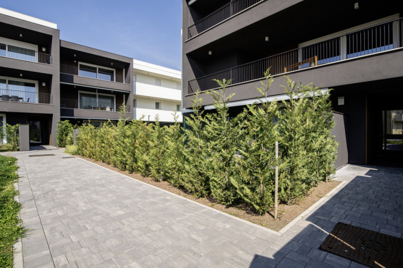 Mestrino: In quartiere residenziale nel cuore di Mestrino proponiamo un'attico composto da un'amp...