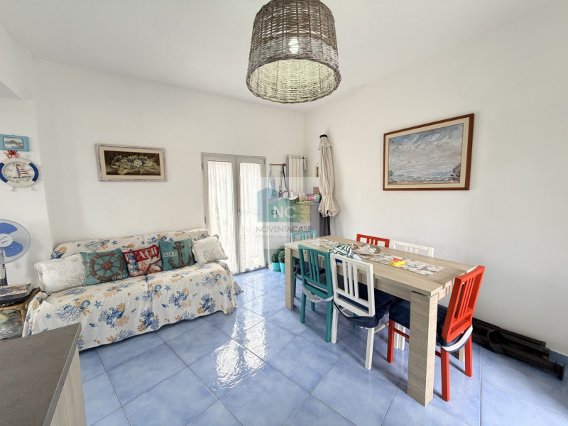 Nel cuore di Casamicciola Terme, proponiamo in vendita una bellissima casa indipendente su tre li...