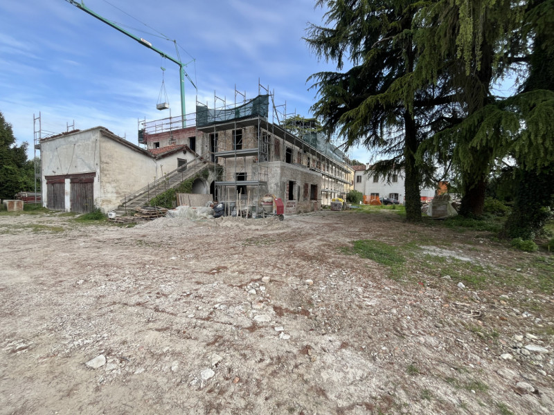 In una delle zone più richieste, comoda a tutto, perfetta per vivere Mirano, all'interno di un el...