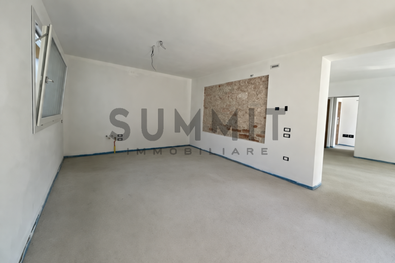 SCHIO – Caile: VILLA SINGOLA al grezzo avanzato con ampio terrazzo e giardino, portico/garage. Cl...