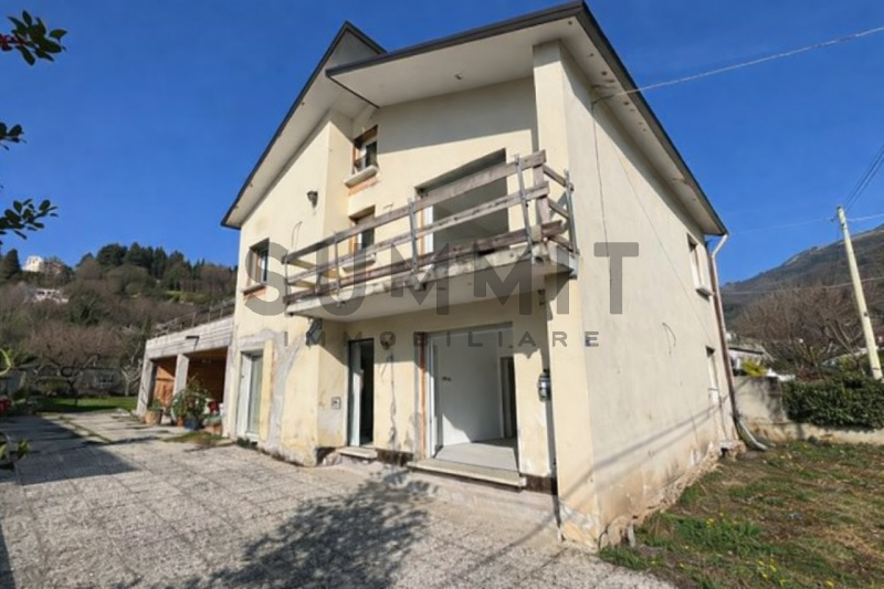 SCHIO – Caile: VILLA SINGOLA al grezzo avanzato con ampio terrazzo e giardino, portico/garage. Cl...