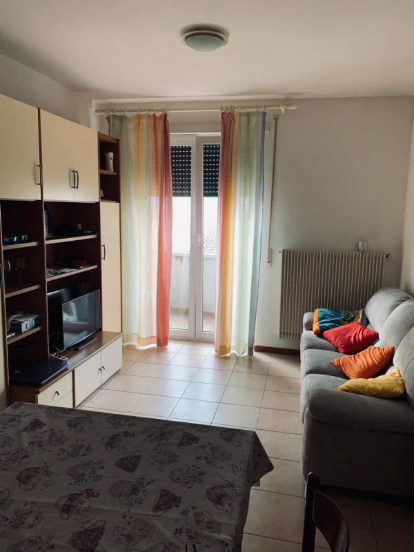 Santorso (zona Timonchio)- Miniappartamento in affitto - 500€/mese

>>> verranno prese in carico ...