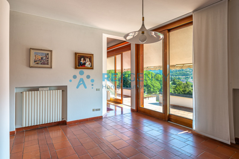 ARZIGNANO - Zona Castello

Siete una coppia o una famiglia di quattro persone? Desiderate vivere ...