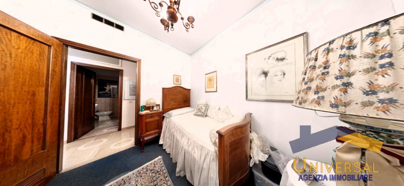 CAMPOSAMPIERO - Signorile appartamento dalle metrature introvabili, posizionato in una zona strat...