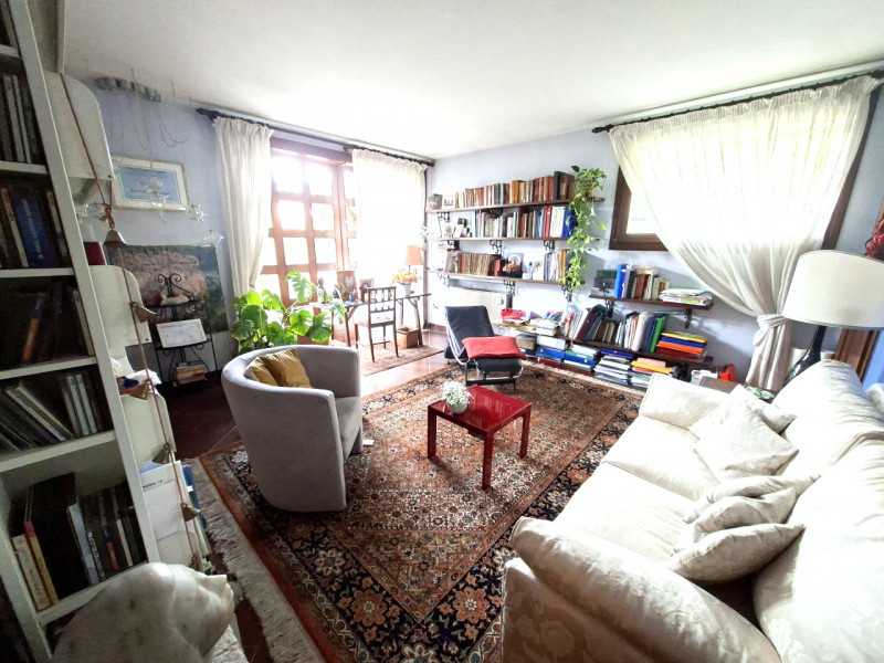 Nel cuore di Bresseo a San Biagio, una delle zone più richieste del Comune di Teolo per tranquill...