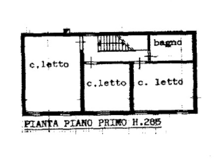 Proponiamo in vendita a Monselice, località Schiavonia, spaziosa casa singola con terreno agricol...