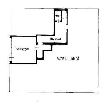 SAN CARLO - Via Cardinale Callegari, negozio 32 mq con bagno. Da ristrutturare. --- annuncio pubb...